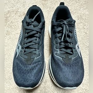 Saucony Women's Endorphin Speed 2 Black-Shadow Size 6